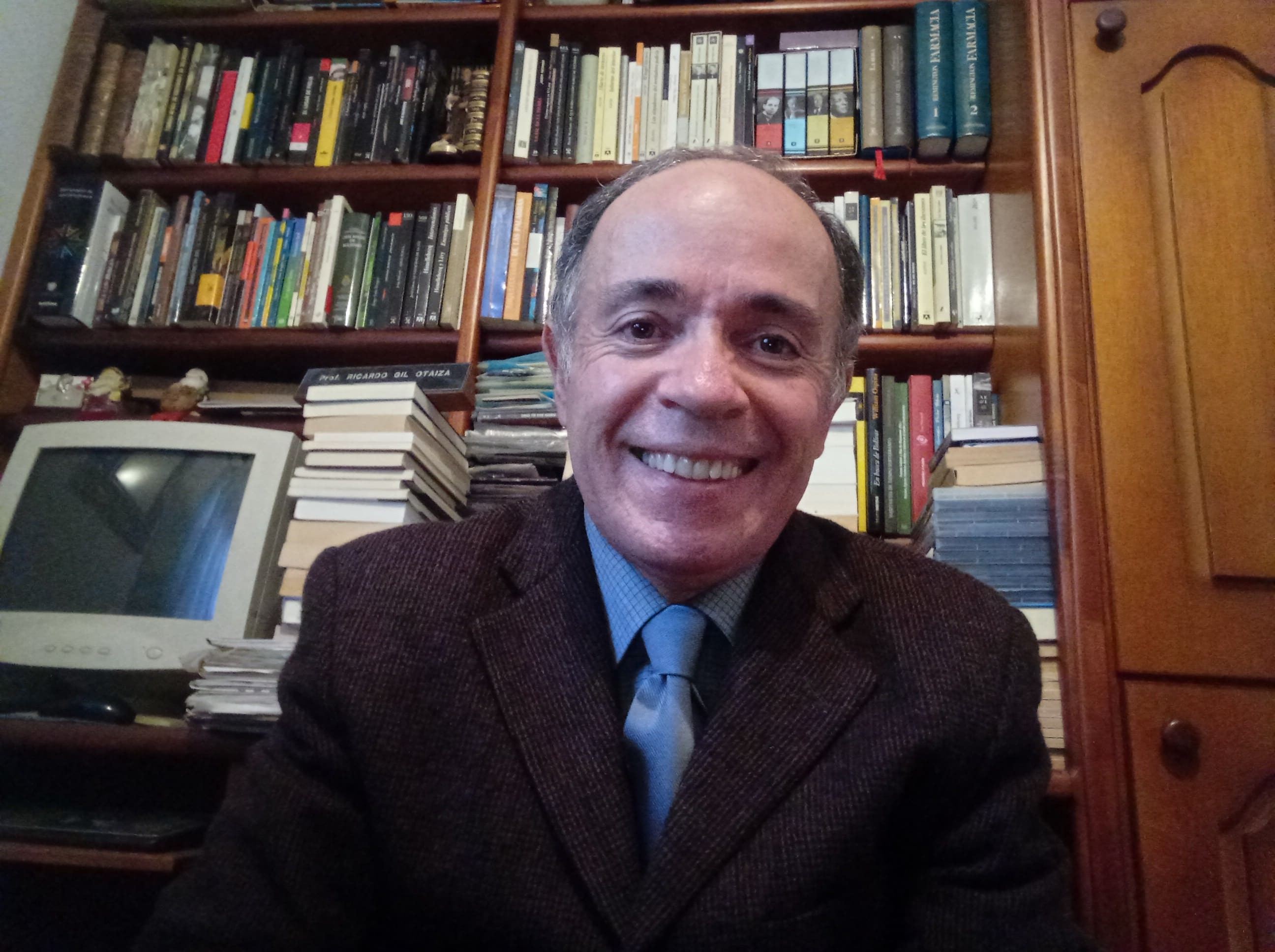 Diario Frontera, Frontera Digital,  Opinión, ,Ser un escritor por Ricardo Gil Otaiza