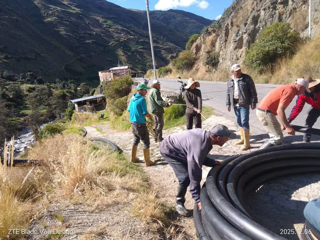 Diario Frontera, Frontera Digital,  Páramo, ,En una jornada intensiva de acompañamiento y dotación en varios municipios del páramo, continúa la instalación de nuevos sistemas de riego en Apartaderos, municipio Rangel.,Gobierno bolivariano continúa instalación de sistemas de riego en Rangel