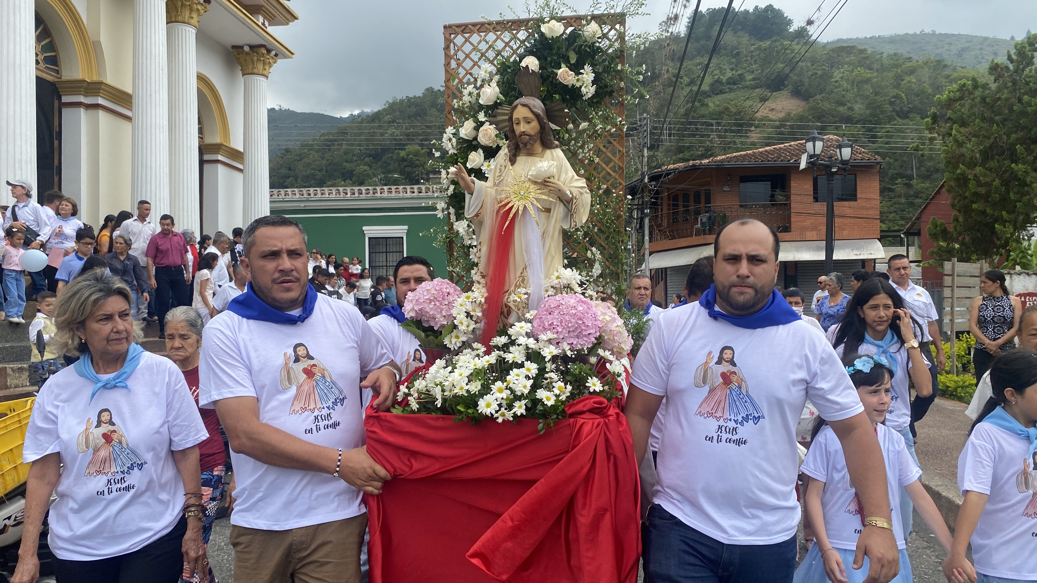 http://test.fronteradigital.com.ve/Feligresía de Zea celebró con júbilo la Fiesta de la Divina Misericordia