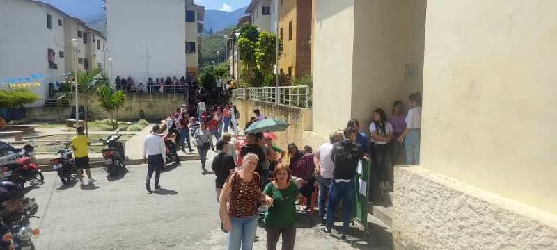 Diario Frontera, Frontera Digital,  CNE, TOVAR, Mocoties, ,CNE habilitó en Tovar un punto para inscripción 
y actualización en el Registro Electoral