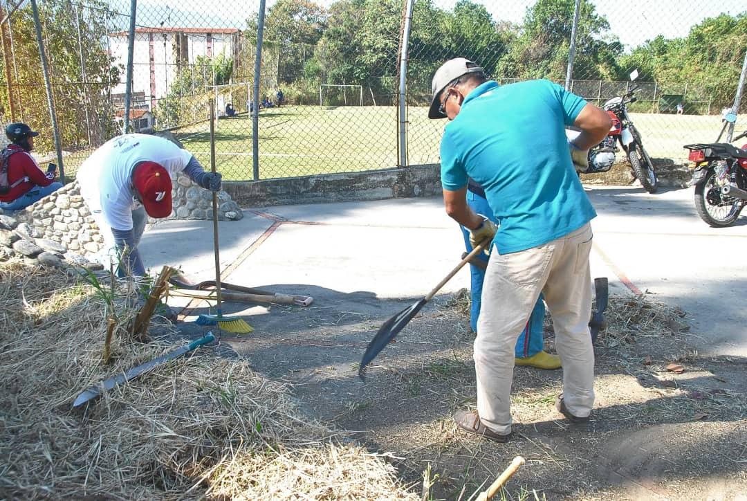  Deportes, 
