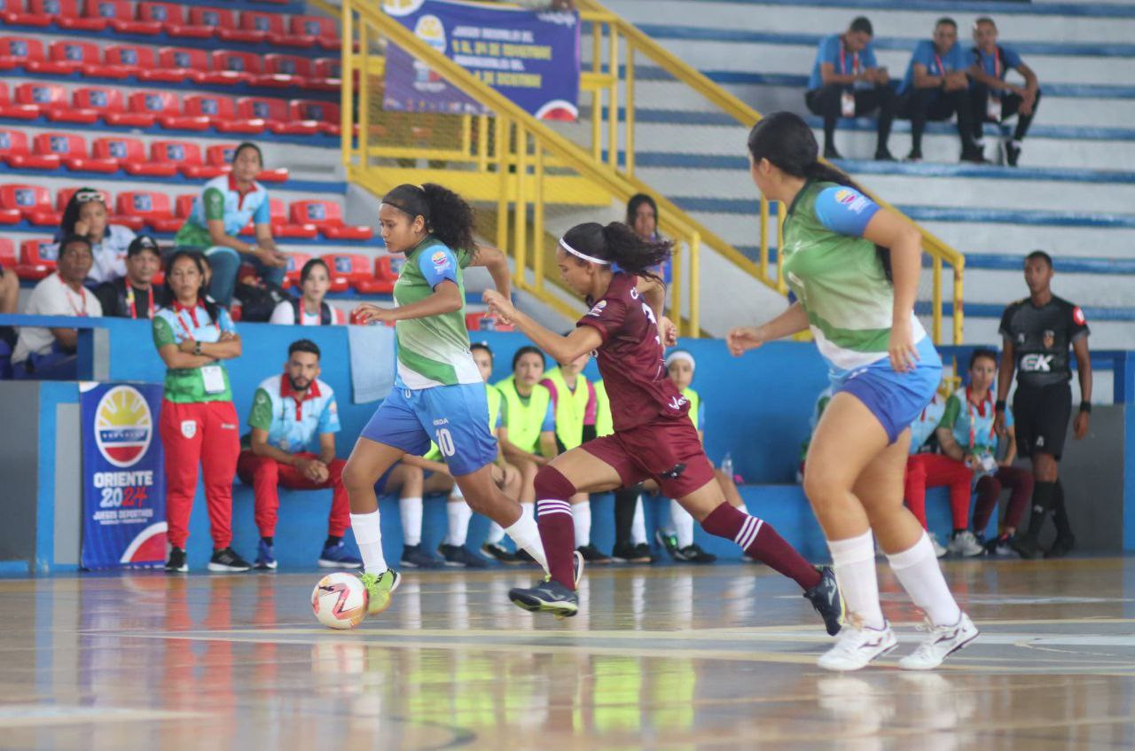  Deportes, 