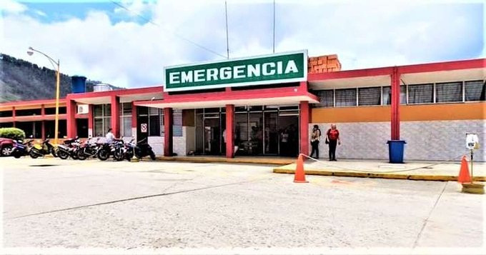 Diario Frontera, Frontera Digital,  Sucesos, ,Adolescente resultó lesionado al impactar la motocicleta contra un vehículo en Tovar
