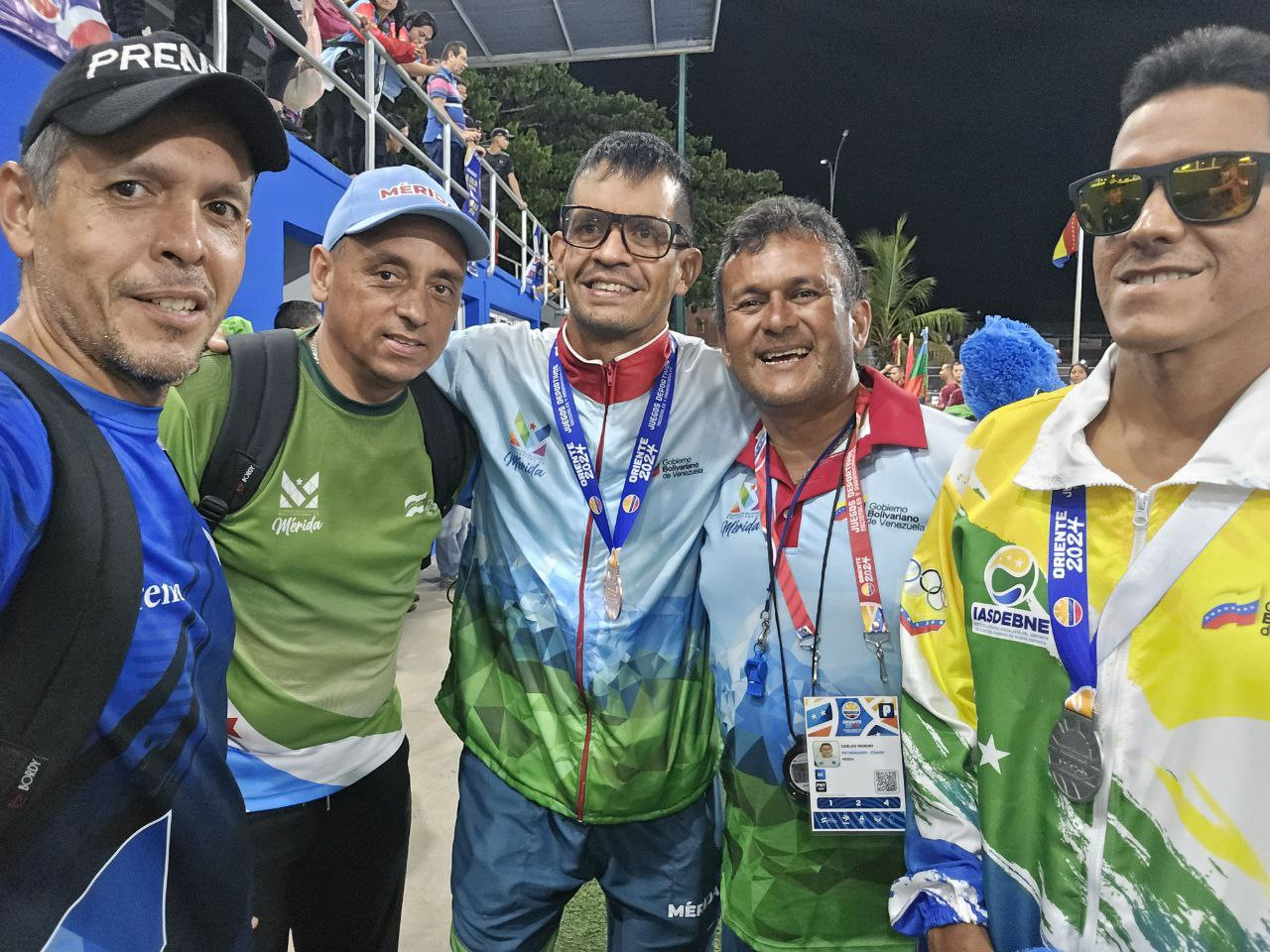  Deportes, 