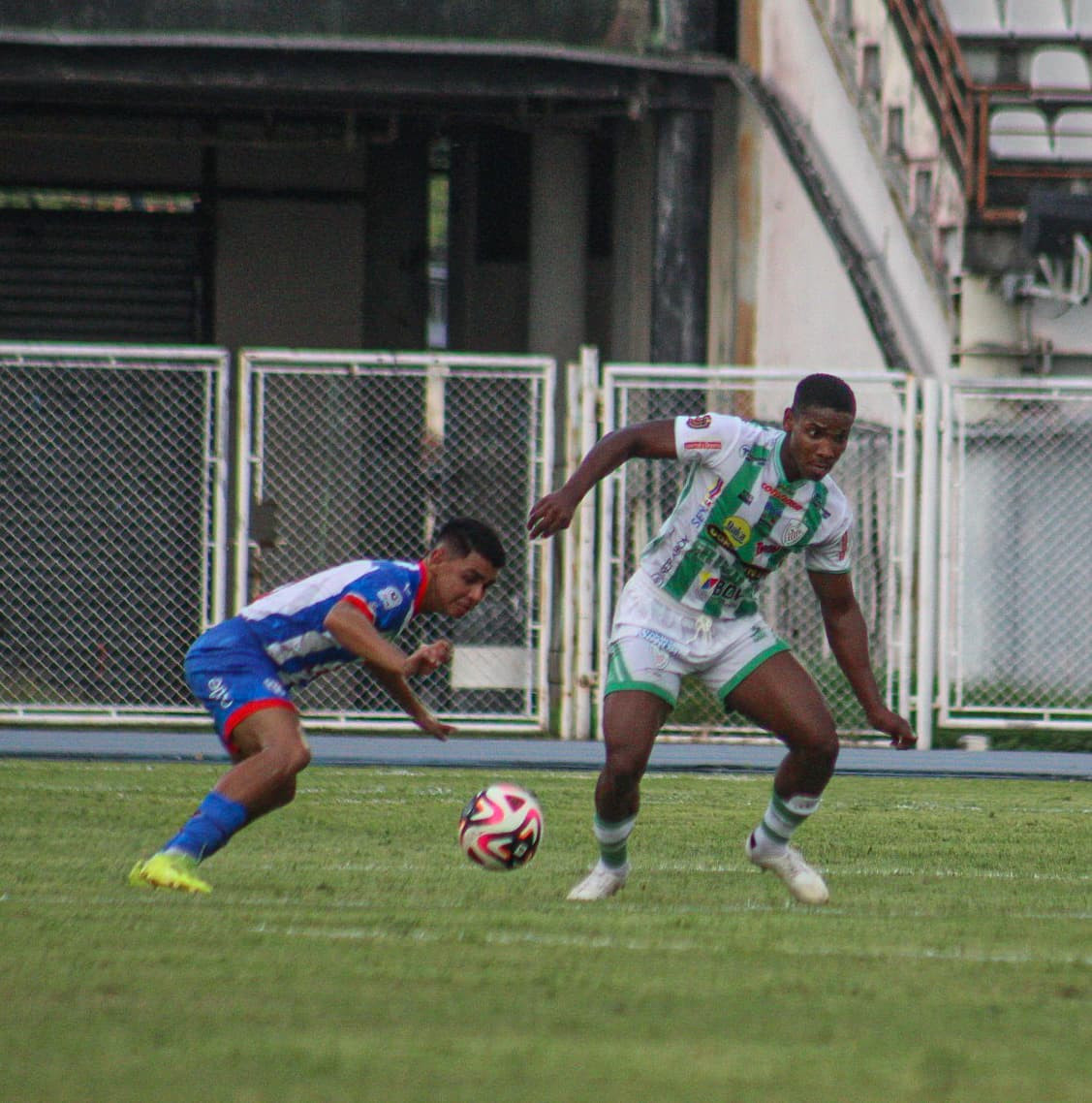  Deportes, 