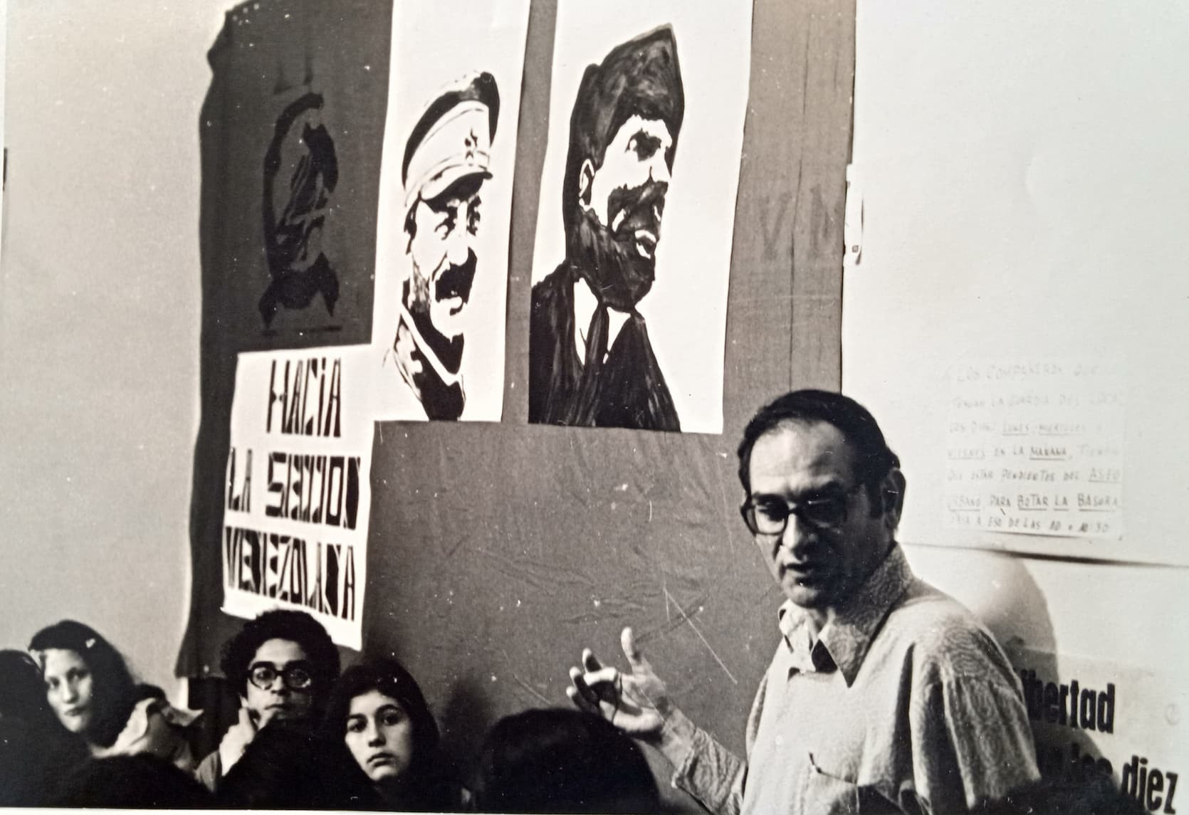  Opinión, 