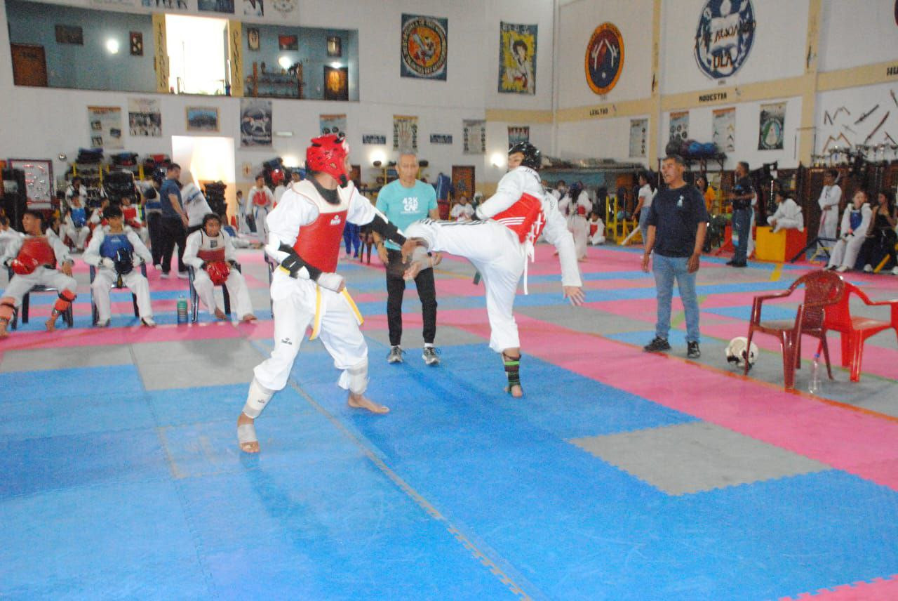  Deportes, 