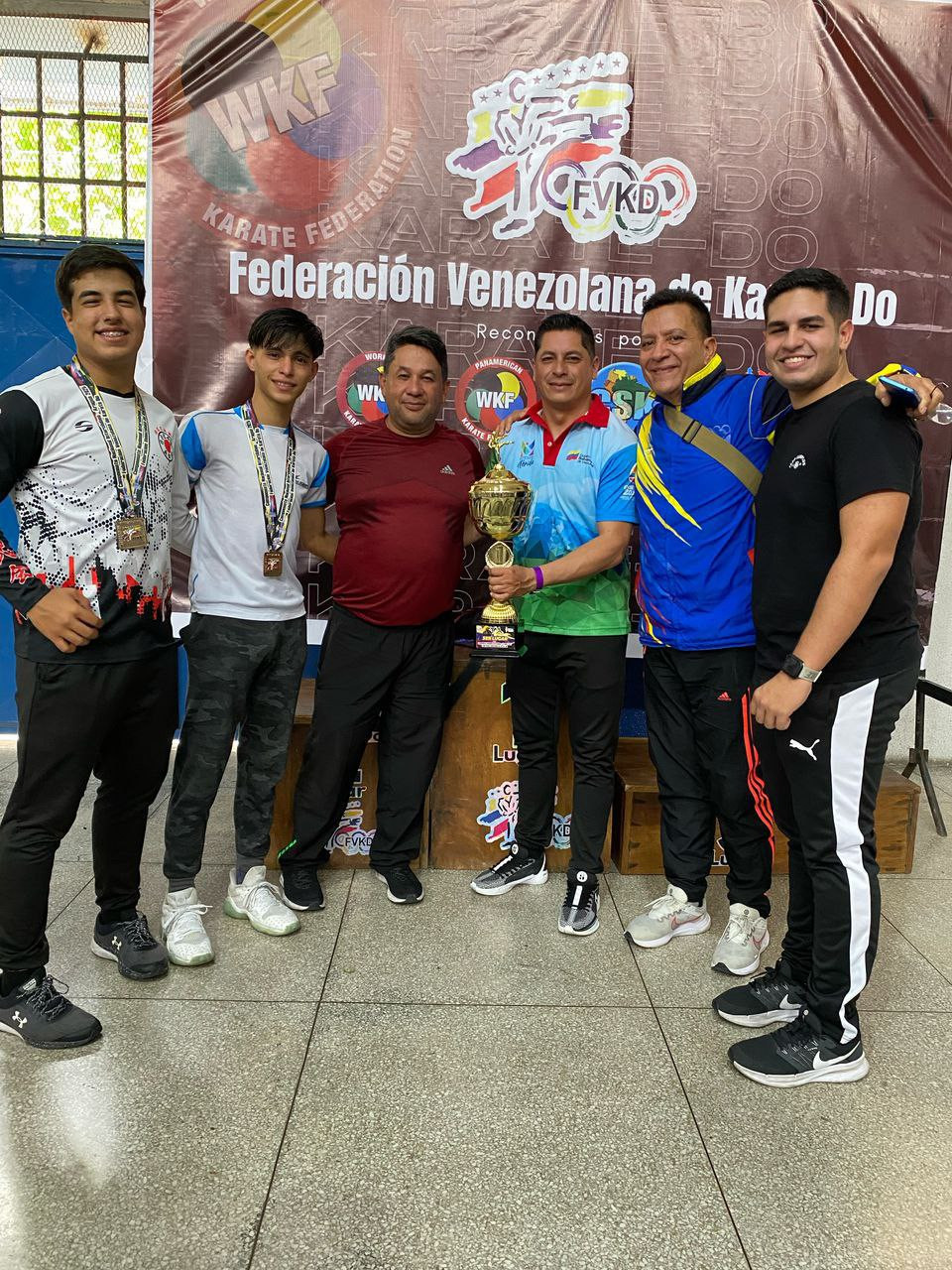  Deportes, 