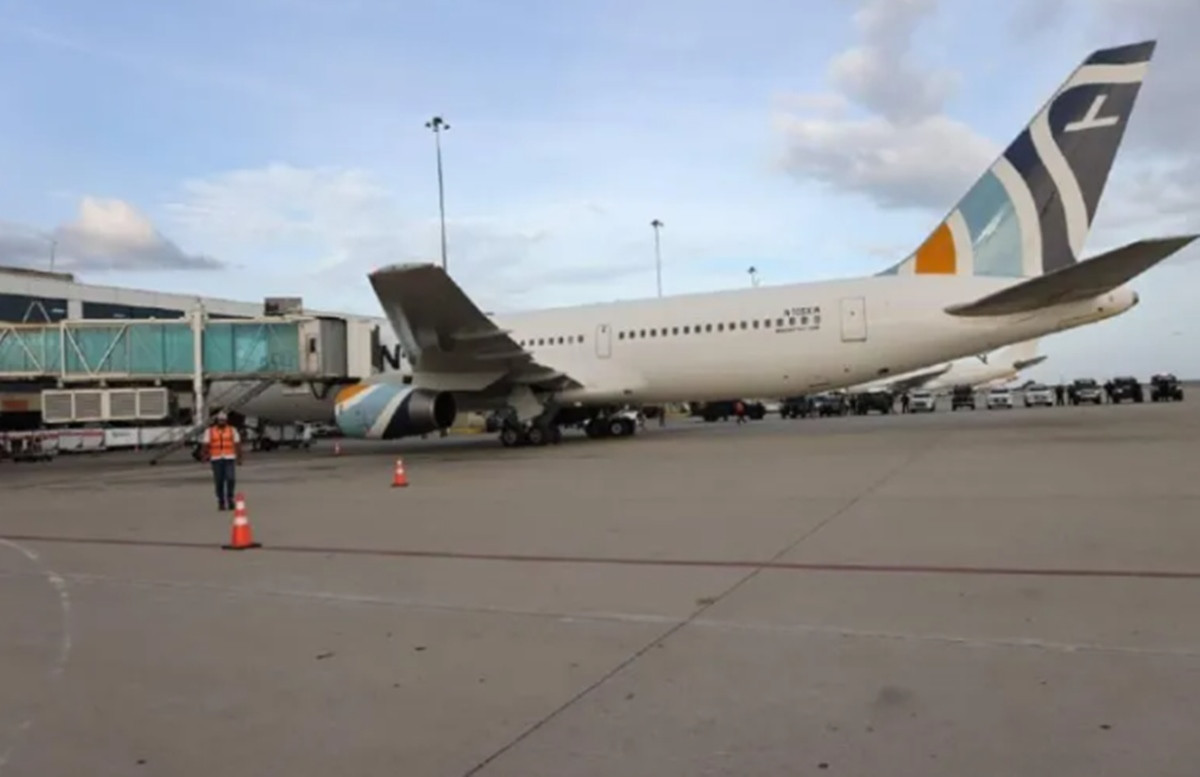 Diario Frontera, Frontera Digital,  Nacionales, ,Aterrizó segundo avión estadounidense en Venezuela con 208 migrantes deportados