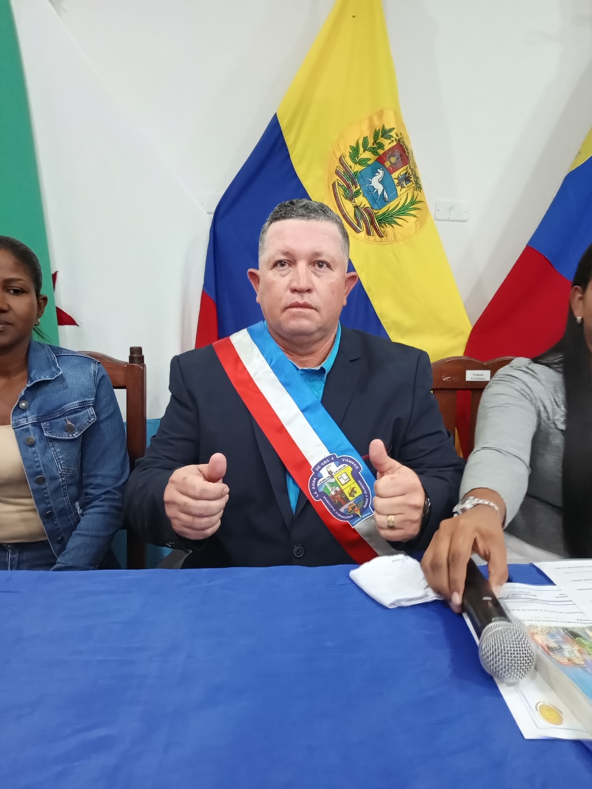 Diario Frontera, Frontera Digital,  El Vigía Panamericana, ,Juramentación del alcalde reelecto José Alberto Suárez para el período 2025-2029