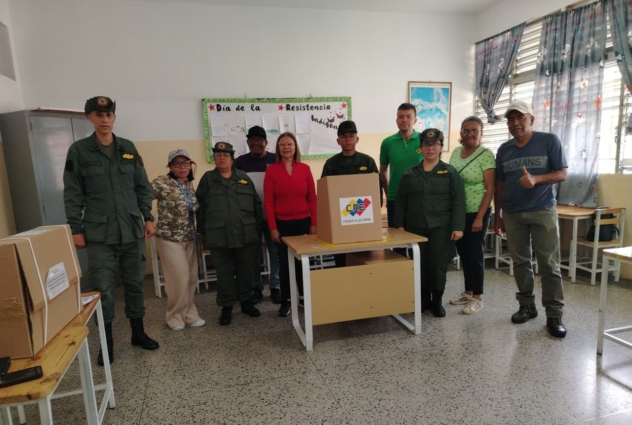 Diario Frontera, Frontera Digital,  Regionales, ,Con total éxito y en un ambiente de coordinación institucional, el estado Mérida completó la instalación de las 520 mesas electorales distribuidas en los 492 centros de votación habilitados en la entidad,Mérida reportó 100 % de mesas instaladas para la Consulta Popular Nacional