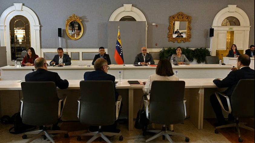 https://test.fronteradigital.com.ve/Mesa de diálogo en Venezuela negocia retiro de la inhabilitación a candidatos opositores