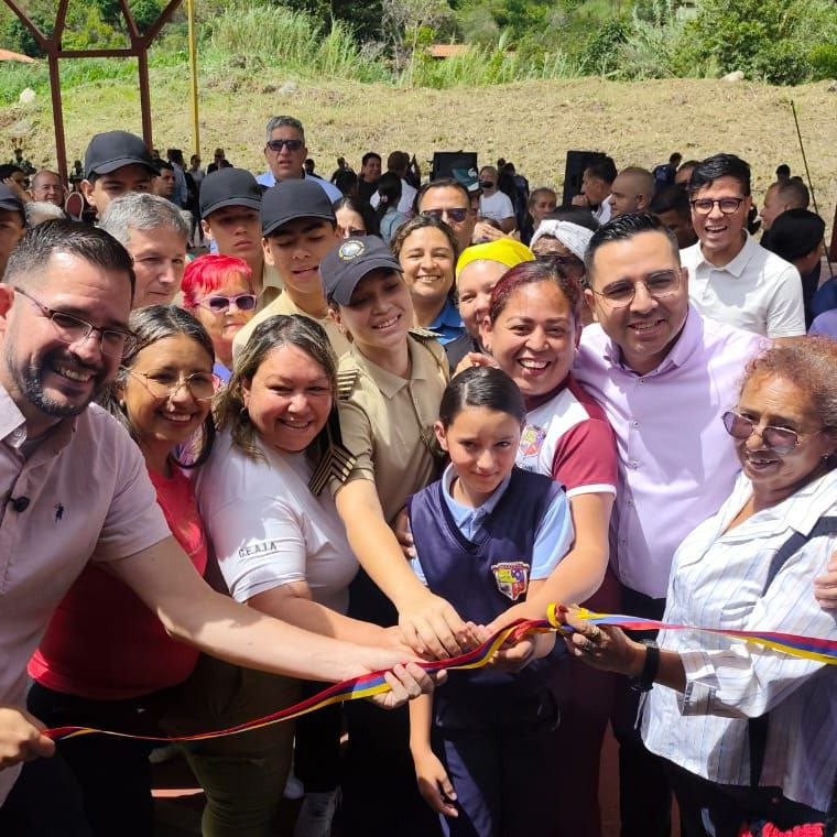 Diario Frontera, Frontera Digital,  Deportes, ,Concejo Municipal de Libertador respalda inauguración de cancha en Los Curos
