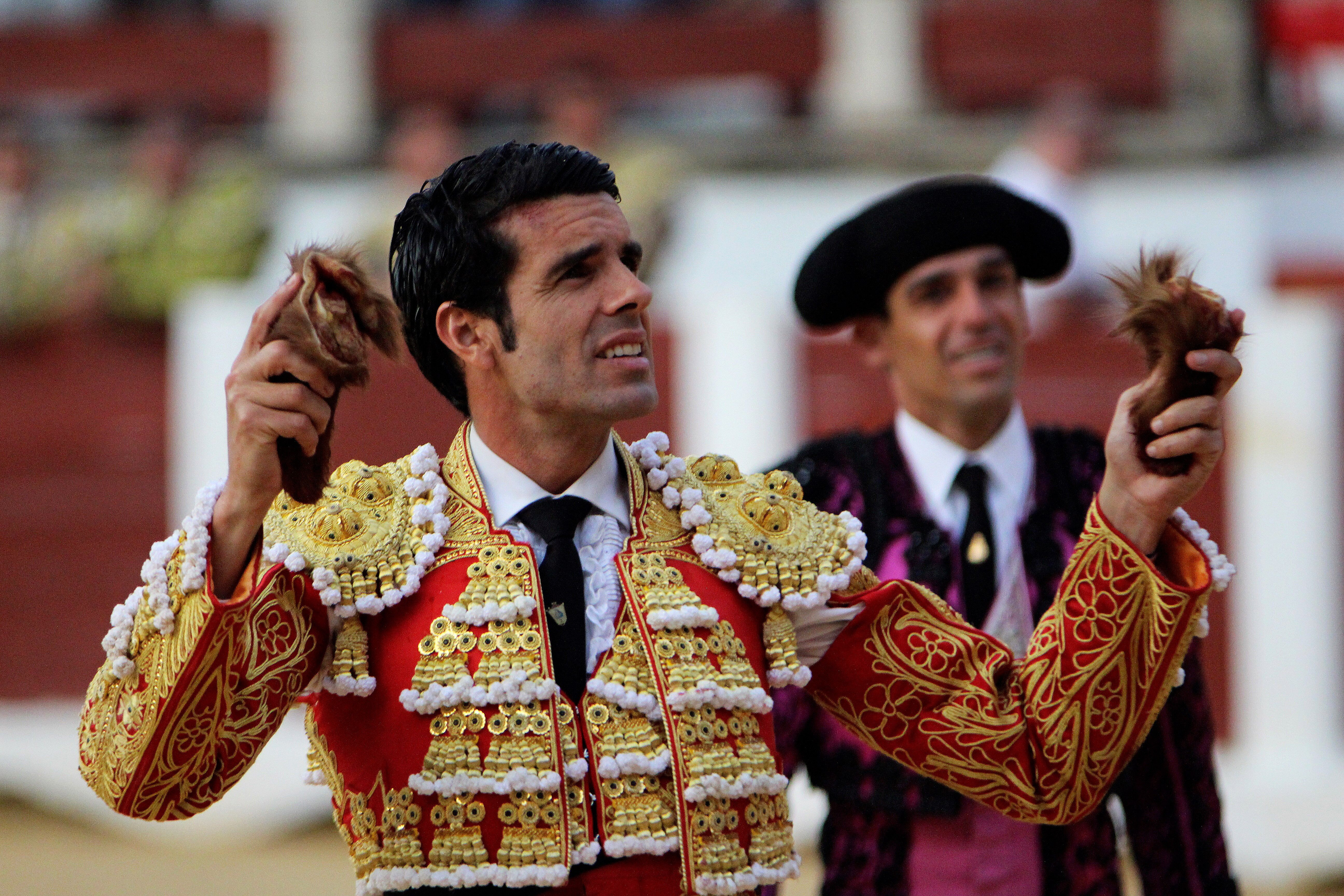 Diario Frontera, Frontera Digital,  Entretenimiento, Regionales, ,Emilio de Justo hace el toreo más puro de la feria, compartiendo triunfo con una carismática Olga Casado