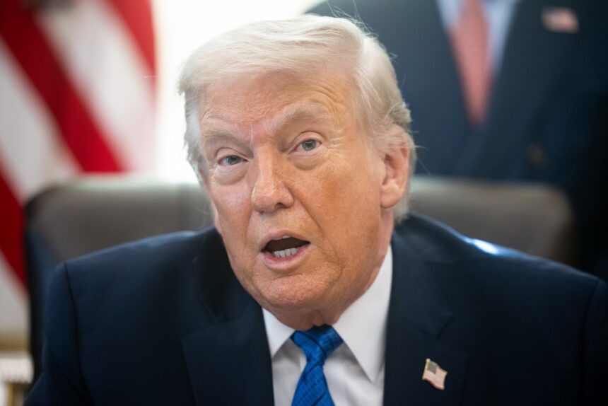 Diario Frontera, Frontera Digital,  Internacionales, ,Trump sugiere «juntar» al chavismo y a la oposición para la transición en Venezuela