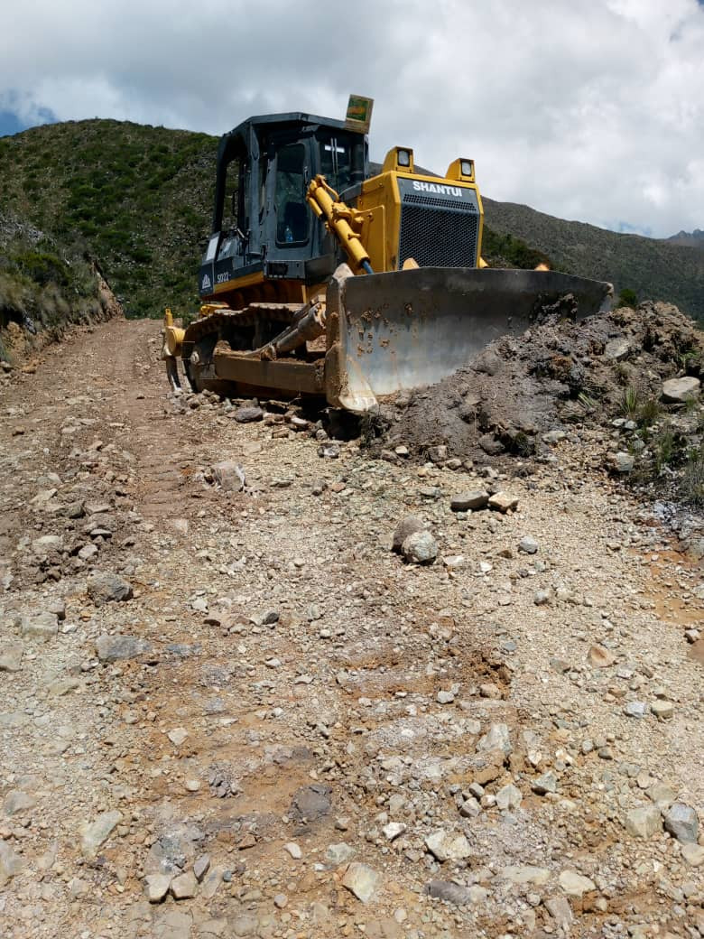 Diario Frontera, Frontera Digital,  Regionales, ,Adelantados trabajos de vialidad en el Páramo de los Conejos y Loma de El Guayabal