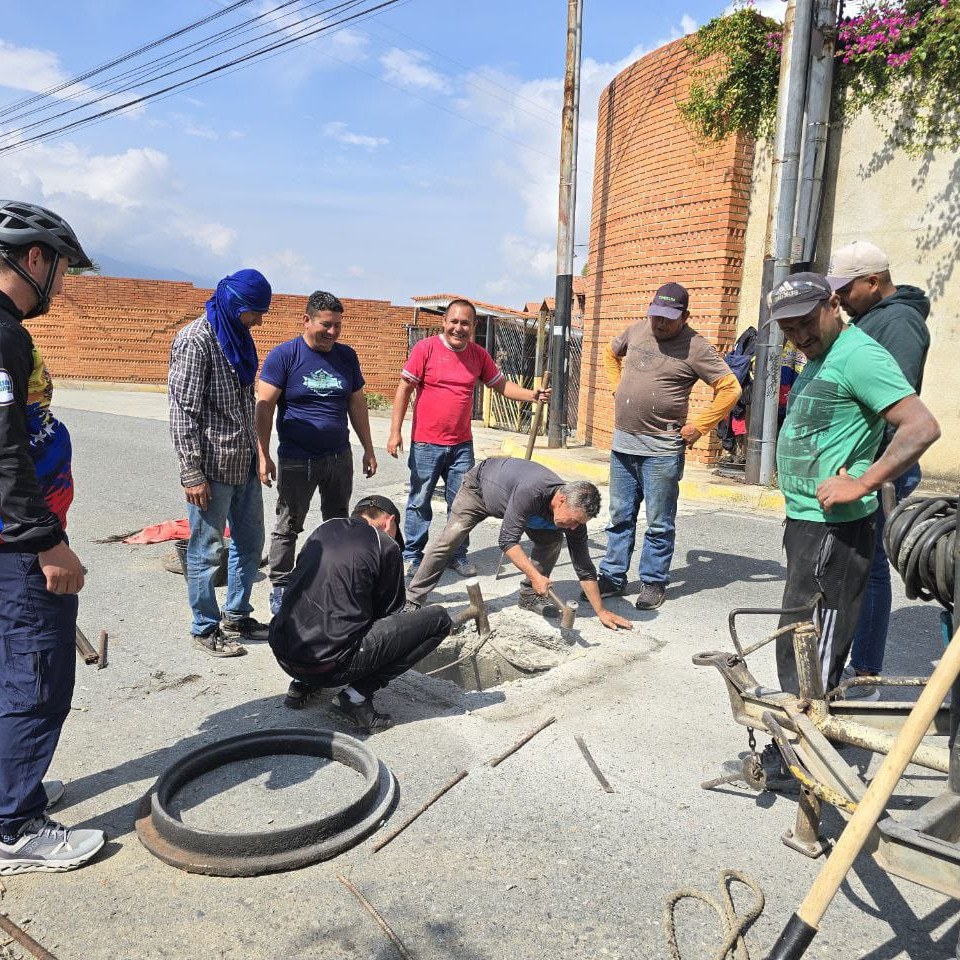 Frontera Digital,  Regionales,  Alcaldía de Mérida rehabilita sistema de alcantarillado en adyacencias de Serranía Casa Club