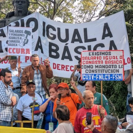 Diario Frontera, Frontera Digital,  Nacionales, ,Sindicatos y jubilados tomaron las calles en contra del sueldo congelado desde 2022