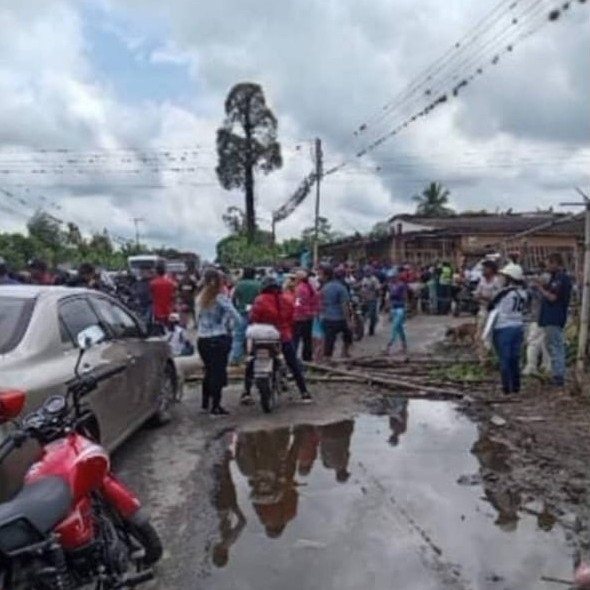 Diario Frontera, Frontera Digital,  Panamericana, El Vigía Panamericana, ,Productores exigen canalización del Caño Arenoso 
y bloquean paso entre Caja Seca y Arapuey