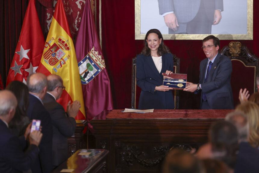 Diario Frontera, Frontera Digital,  Politica, ,Machado tras recibir la Llave de Oro de Madrid: «Es un símbolo de apertura a la libertad venezolana»