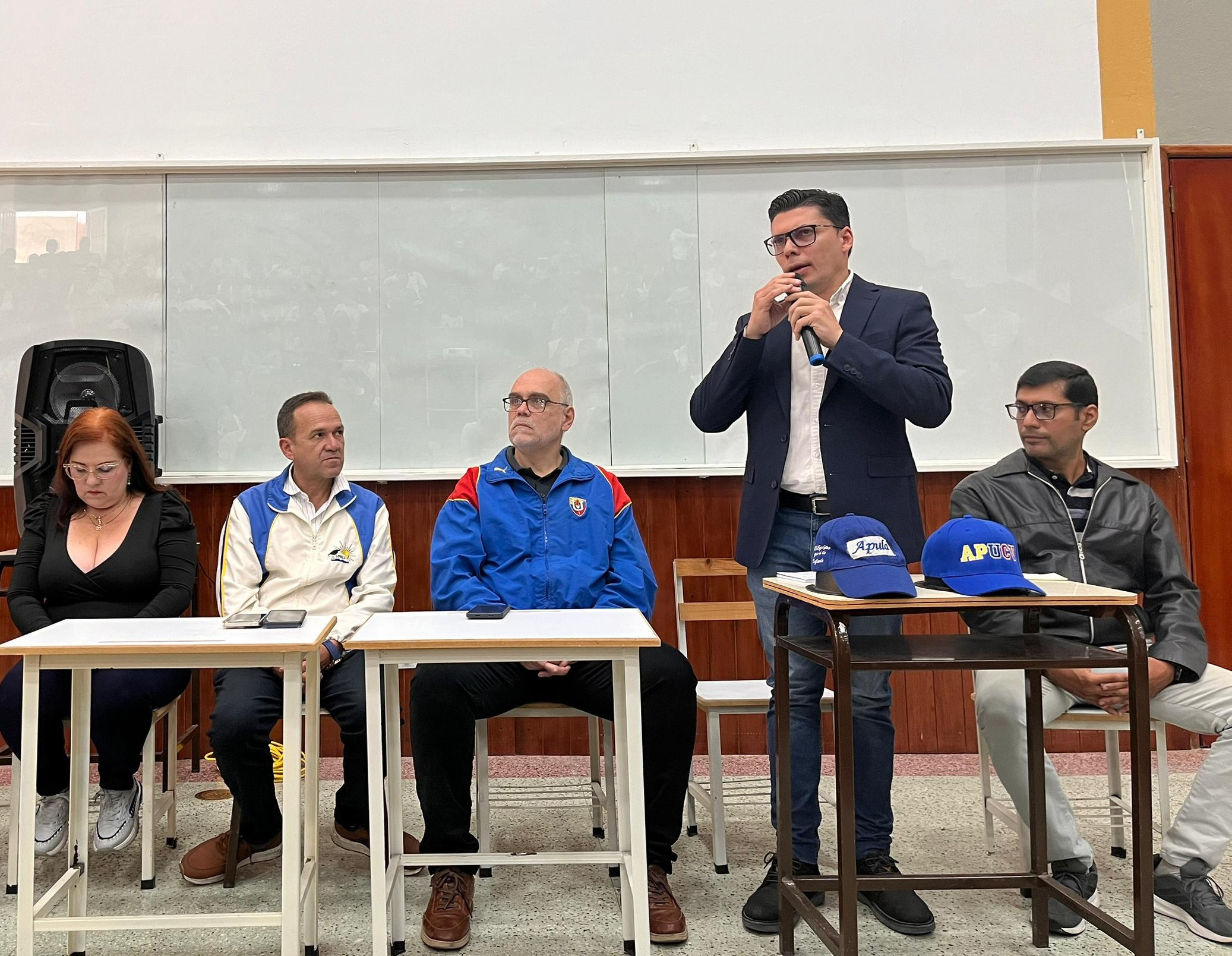 Diario Frontera, Frontera Digital,  Regionales, ,La convocatoria efectuada llenó los espacios del auditorio 108 de la facultad de Medicina ULA. Foto: Prensa Apula,Asamblea Intergremial de la ULA se declara en conflicto 
y se suma al paro nacional