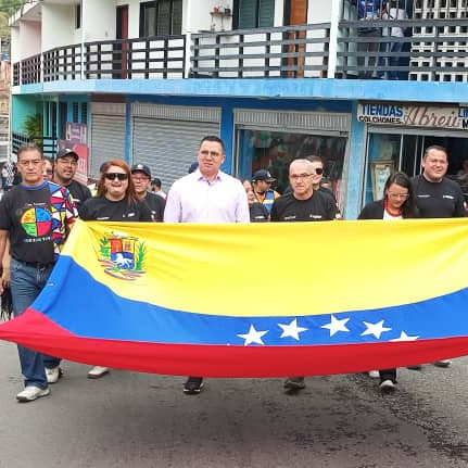 Frontera Digital, Diario Frontera, Tovar celebró su identidad con multitudinario desfile pedagógico bajo la lluvia