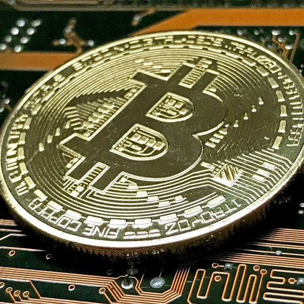 Frontera Digital,  Tecnología,  Bitcoin cae por debajo de los 63.000 dólares