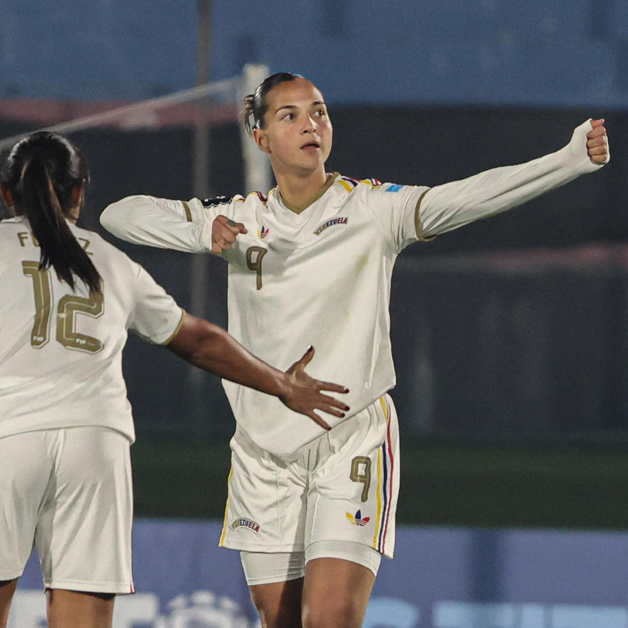 Frontera Digital,  Deportes,  Con gol de Deyna Castellanos, Venezuela le empató a Uruguay y va al repechaje mundial