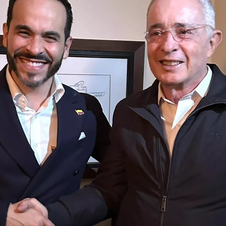 Frontera Digital,  Internacionales,  Bancada del Centro Democrático en el Congreso de Colombia se declaró partido de Gobierno