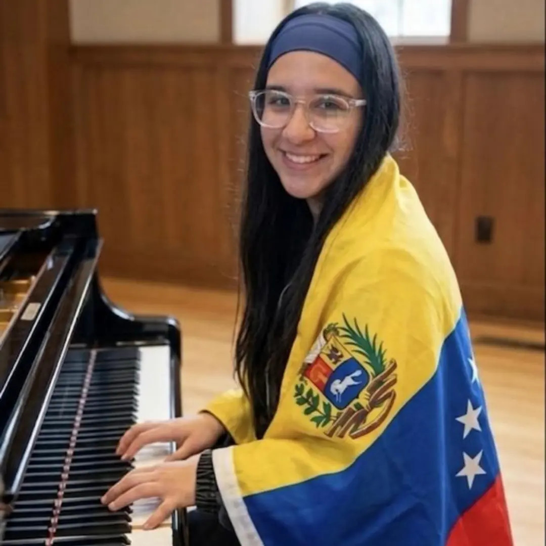 Frontera Digital,  El Vigía Panamericana,  Vigíense Jovana Márquez participará en cierre del Mundial de Fútbol 2026 junto al maestro Dudamel