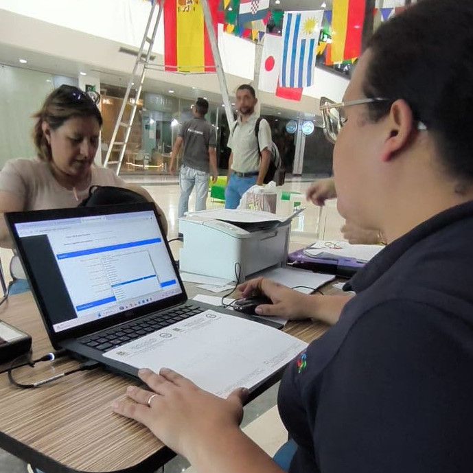 Frontera Digital,  Regionales,  SERGIDESOL despliega "Taquillas Móviles" en centros comerciales 
y comunidades de Mérida para facilitar el pago del aseo urbano