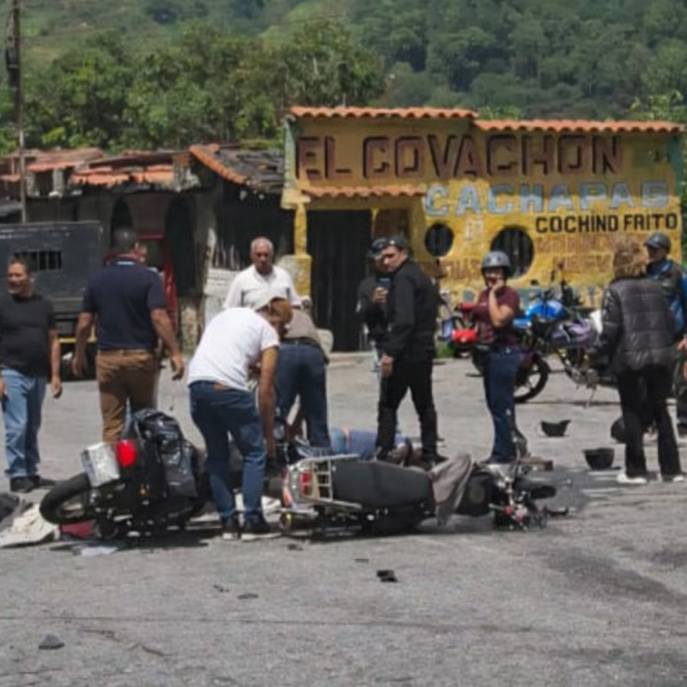 Frontera Digital,  Sucesos,  Cuatro personas heridas tras colisión entre dos motos en la Trasandina