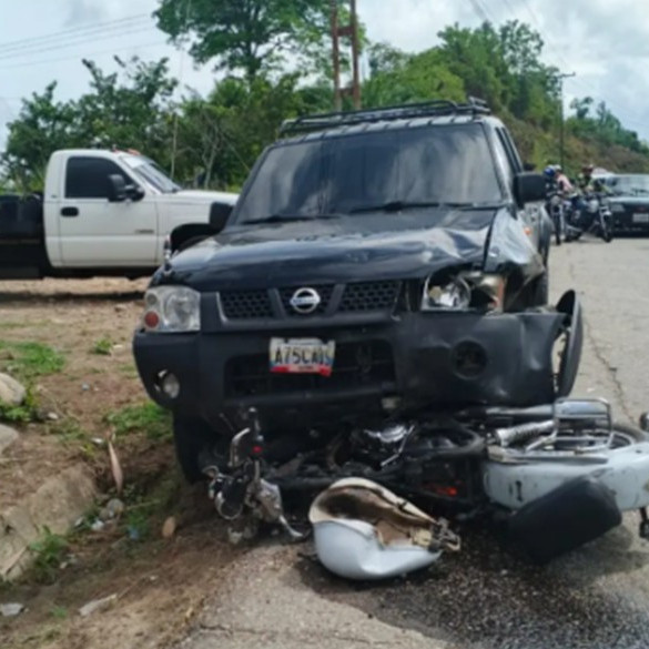 Frontera Digital, Diario Frontera, Falleció motorizado al ser impactado por una camioneta en Caño Balza de El Vigía