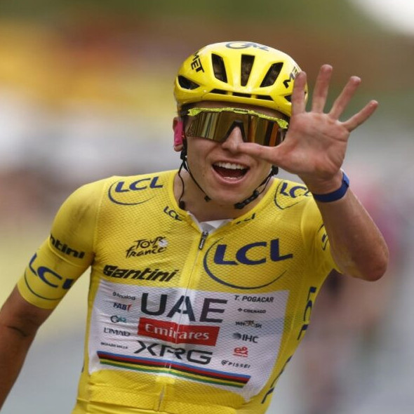 Frontera Digital,  Deportes,  Pogacar entró en la historia dorada del Tour de Francia