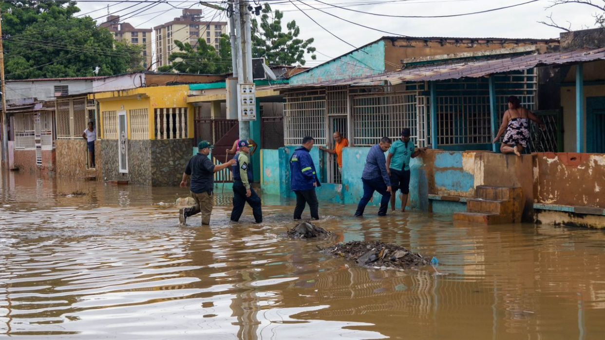 Diario Frontera, Frontera Digital,  Nacionales, ,Fuertes lluvias dejaron varias calles anegadas y 70 familias afectadas en Barquisimeto