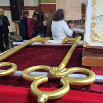 Diario Frontera, Frontera Digital,  Regionales, ,Basílica Menor San Buenaventura presentó y bendijo sus símbolos basilicales