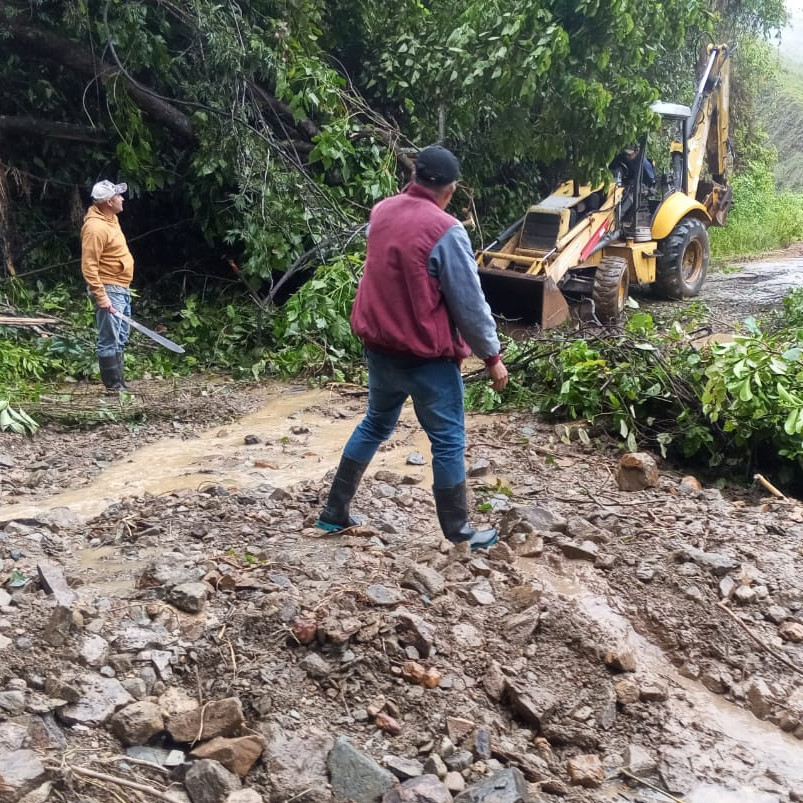 Frontera Digital, Diario Frontera, Alcaldía de Arzobispo Chacón 
atiende emergencias de vialidad