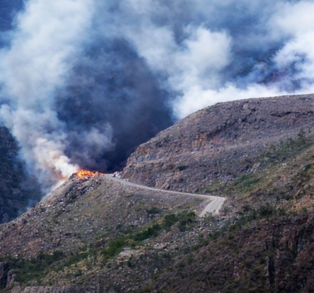 Diario Frontera, Frontera Digital,  Regionales, ,"Mérida no merece seguir respirando el humo de la incompetencia”, sostuvo Paparoni,Nuevo incendio en “Lomas del Calvario” 
evidencia la inoperancia en la gestión de desechos