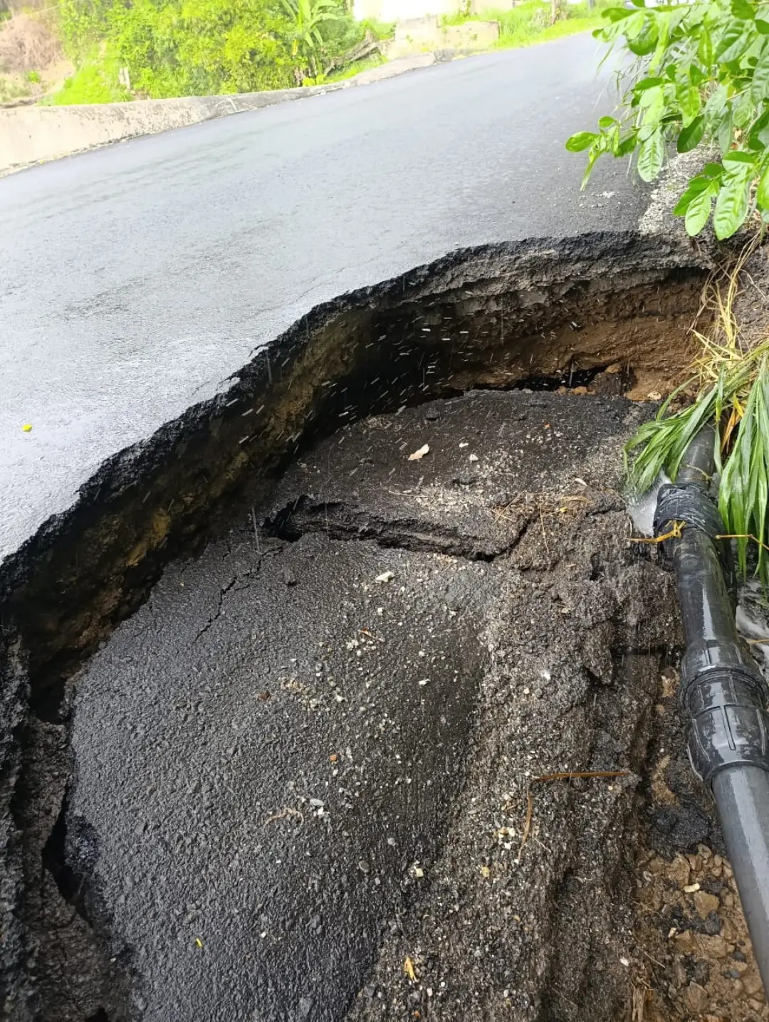 Diario Frontera, Frontera Digital,  El Vigía Panamericana, ,Se cayó un pedazo de carretera en vía La Blanca - Prado hermoso en El Vigía