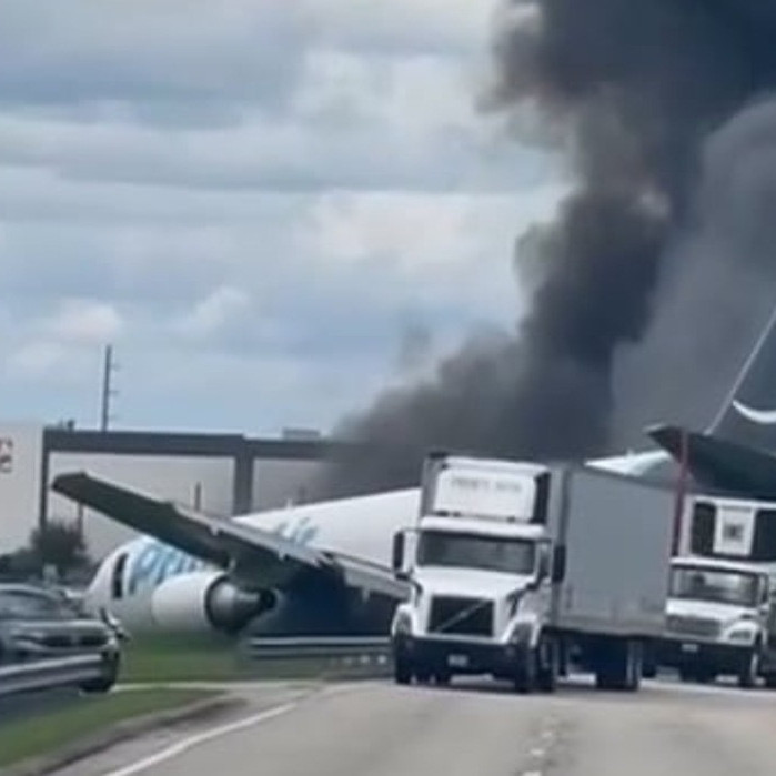 Frontera Digital,  Internacionales,  Al menos cinco muertos y varios heridos tras accidente de avión de carga de Amazon en Miami-Dade