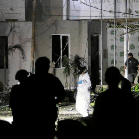 Diario Frontera, Frontera Digital,  Internacionales, ,Atentado con carro bomba dejó un muerto y 11 heridos en Colombia