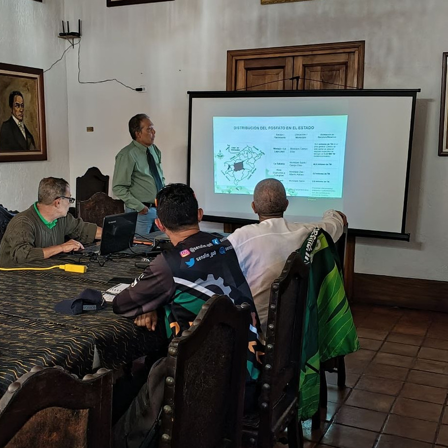 Frontera Digital,  Regionales,  Mérida propone uso de roca fosfática para sustituir agroquímicos